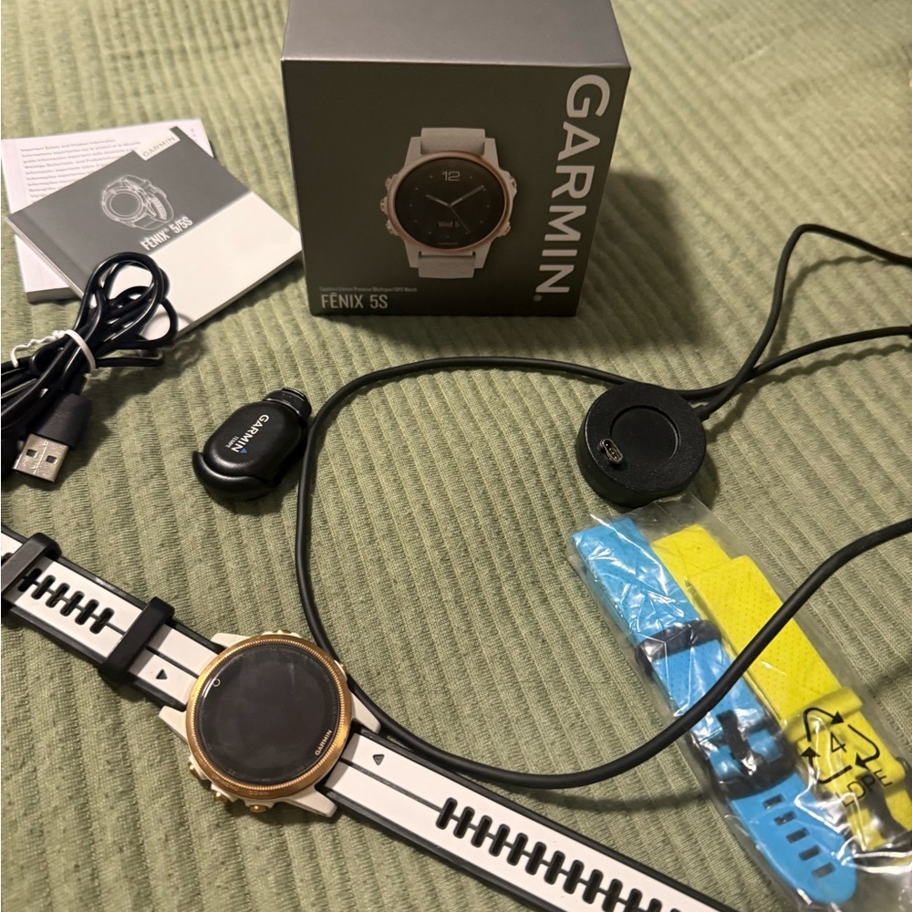 Garmin Fenix 5S Gold and White Smartwatch